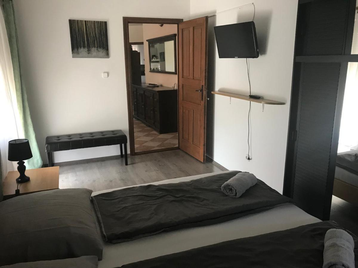 Marta Apartman 巴拉顿诺尔马迪 外观 照片
